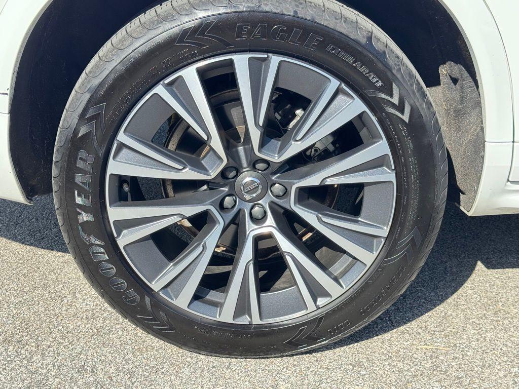 used 2021 Volvo XC90 car, priced at $31,763