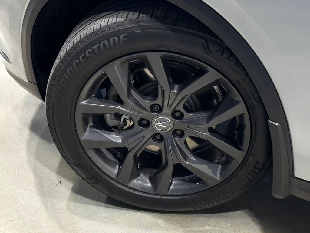 used 2023 Acura MDX car, priced at $44,200