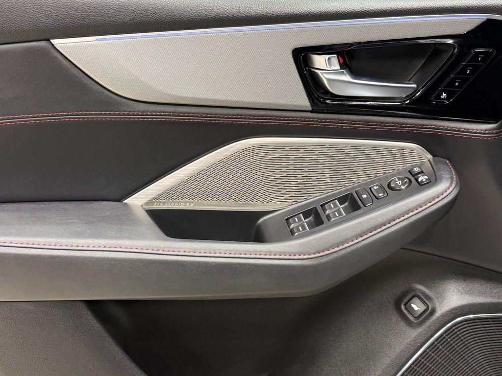 used 2023 Acura MDX car, priced at $44,200