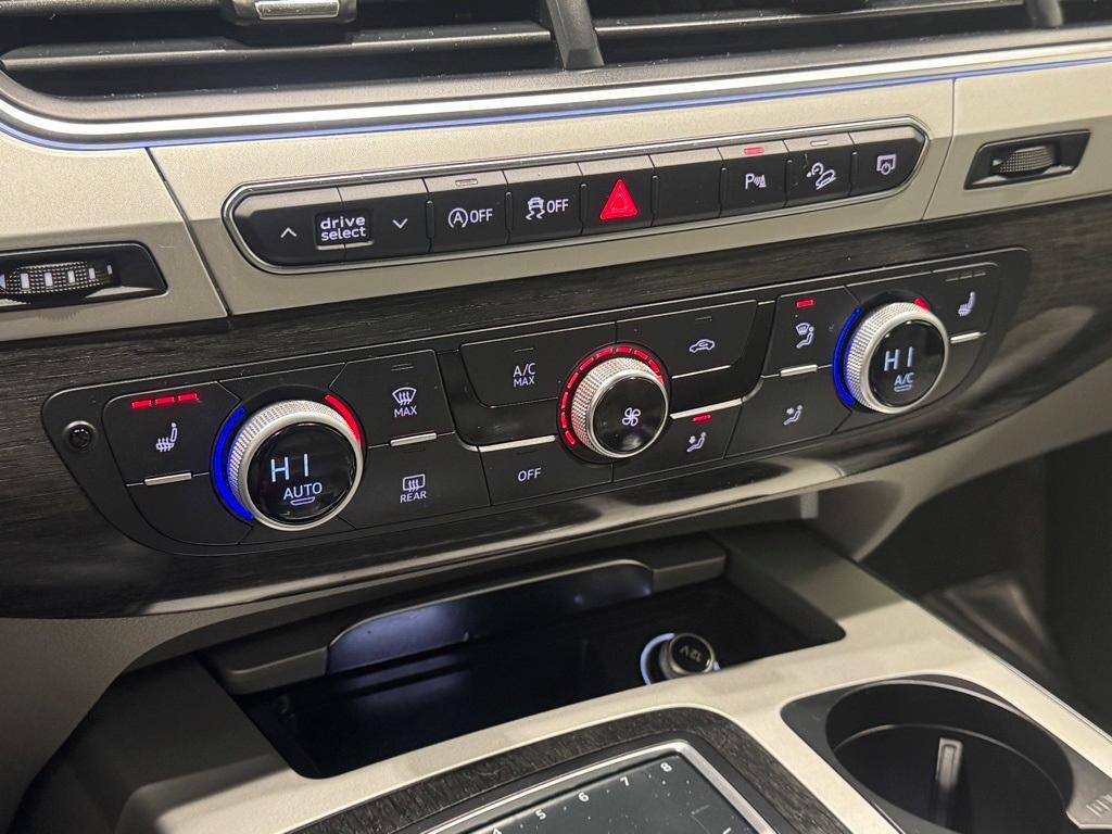 used 2018 Audi Q7 car, priced at $22,899