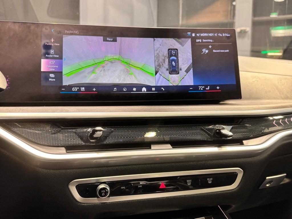 used 2024 BMW X7 car, priced at $66,399