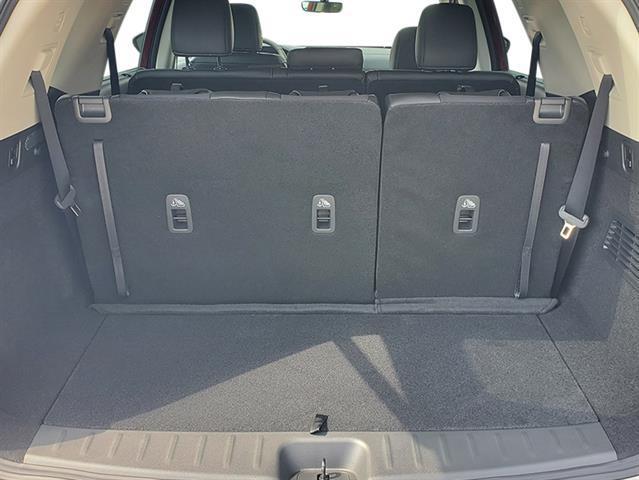 2025 Scarlet Ember Nissan Pathfinder