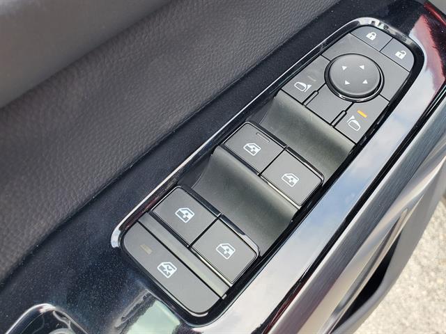 2025 Scarlet Ember Nissan Pathfinder