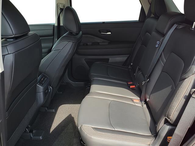 2025 Scarlet Ember Nissan Pathfinder