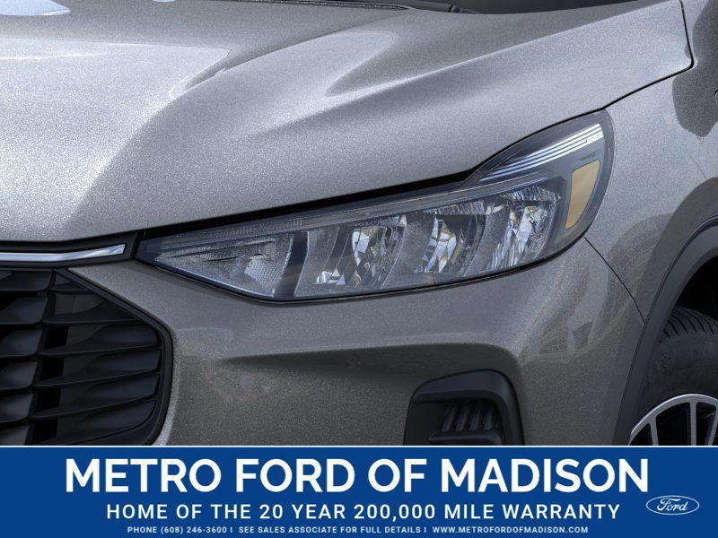new 2025 Ford Escape PHEV car, priced at $31,104