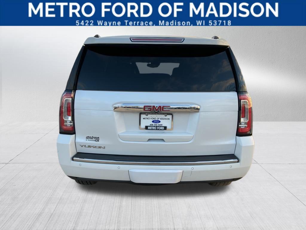 used 2019 GMC Yukon car, priced at $34,050