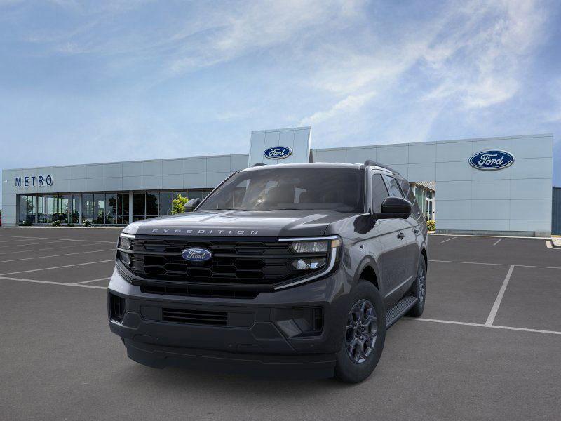 new 2025 Ford Expedition car, priced at $65,276