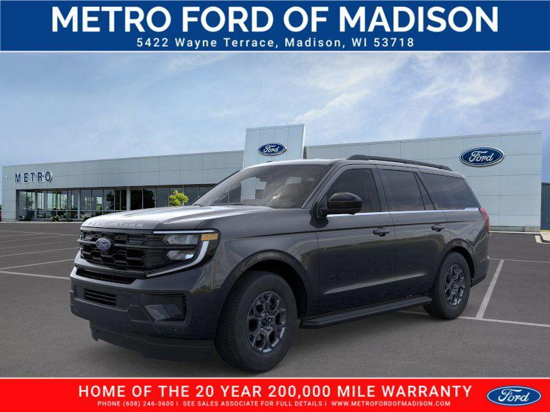 new 2025 Ford Expedition car, priced at $65,276