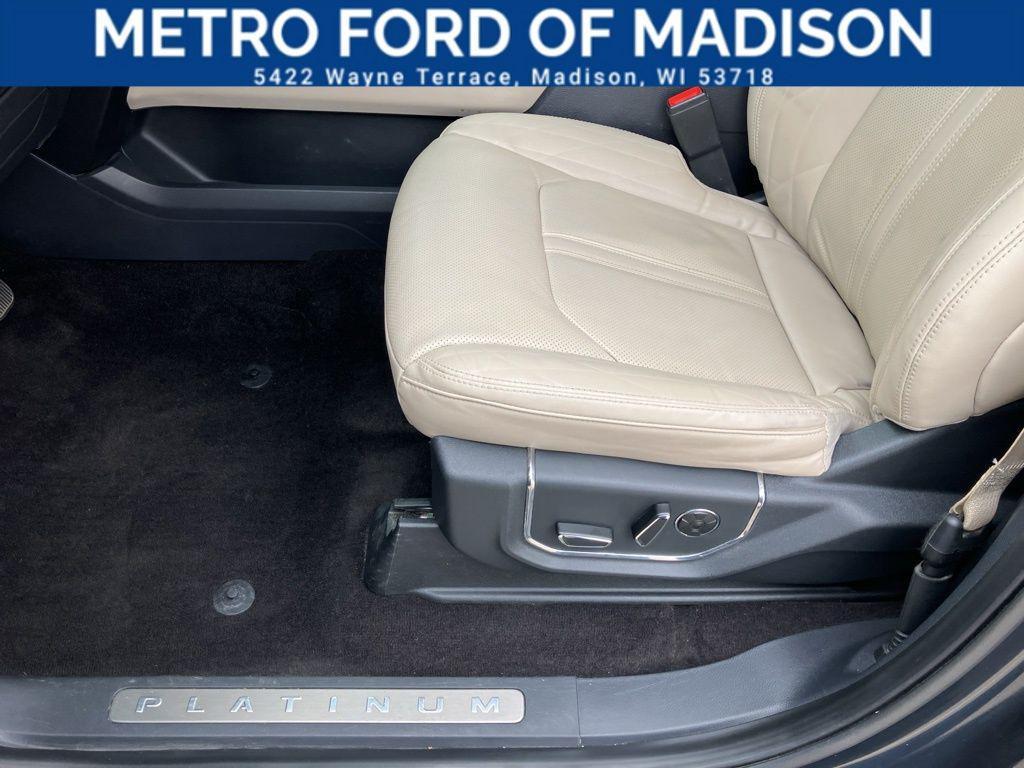 used 2022 Ford Expedition Max car, priced at $54,400