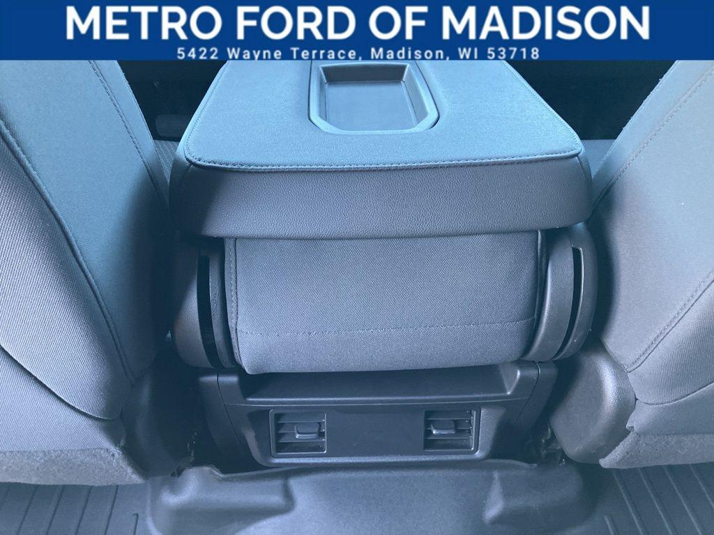 used 2021 Chevrolet Silverado 1500 car, priced at $35,400