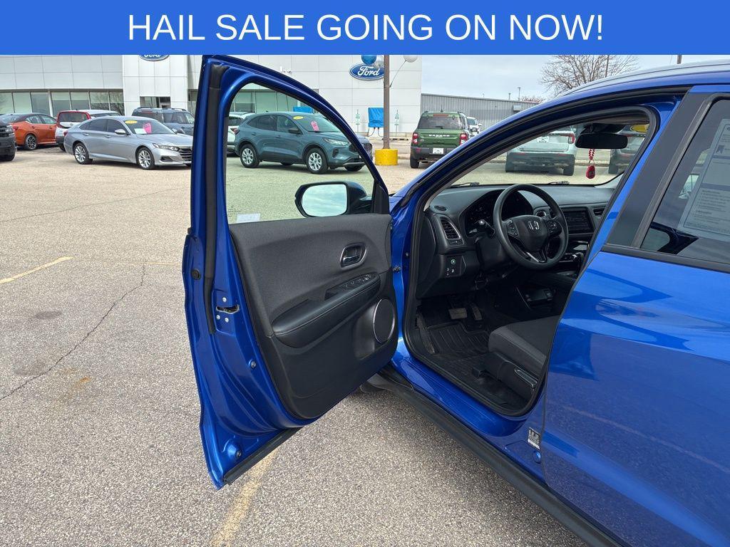 used 2021 Honda HR-V car, priced at $19,000