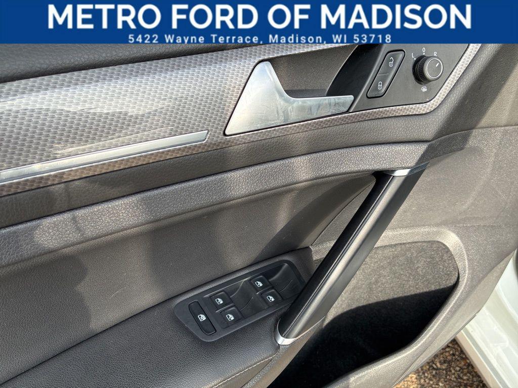 used 2019 Volkswagen Golf Alltrack car, priced at $16,650