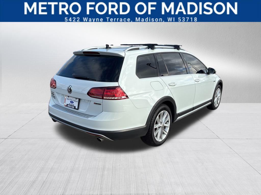 used 2019 Volkswagen Golf Alltrack car, priced at $16,650