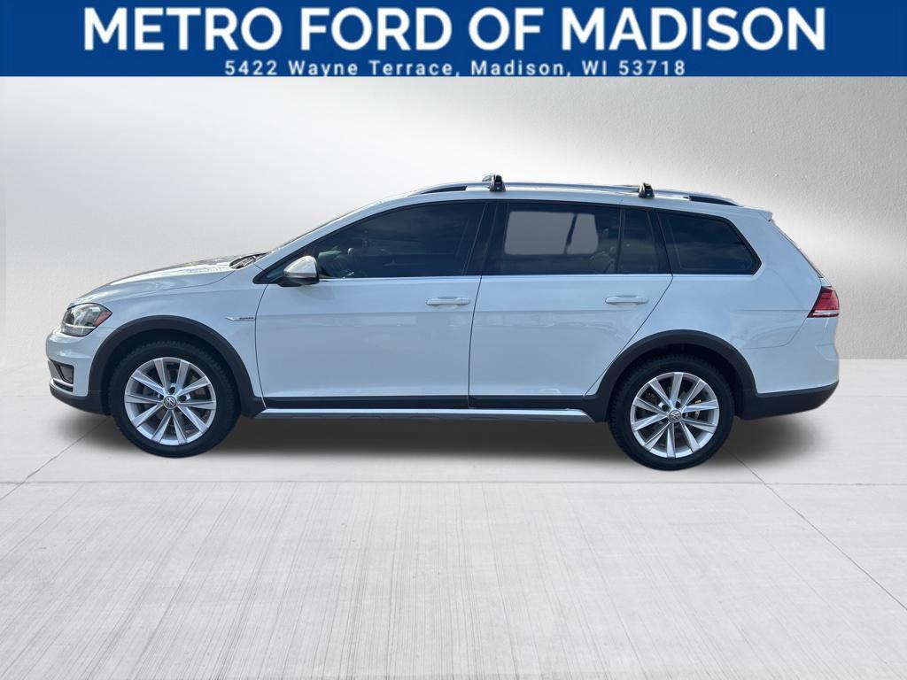 used 2019 Volkswagen Golf Alltrack car, priced at $16,650
