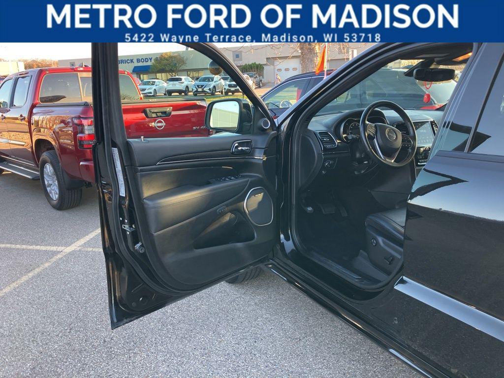 used 2021 Jeep Grand Cherokee car, priced at $24,300