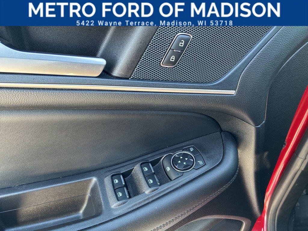 used 2024 Ford Edge car, priced at $29,950