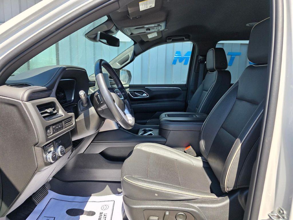 used 2023 GMC Yukon XL car, priced at $49,995