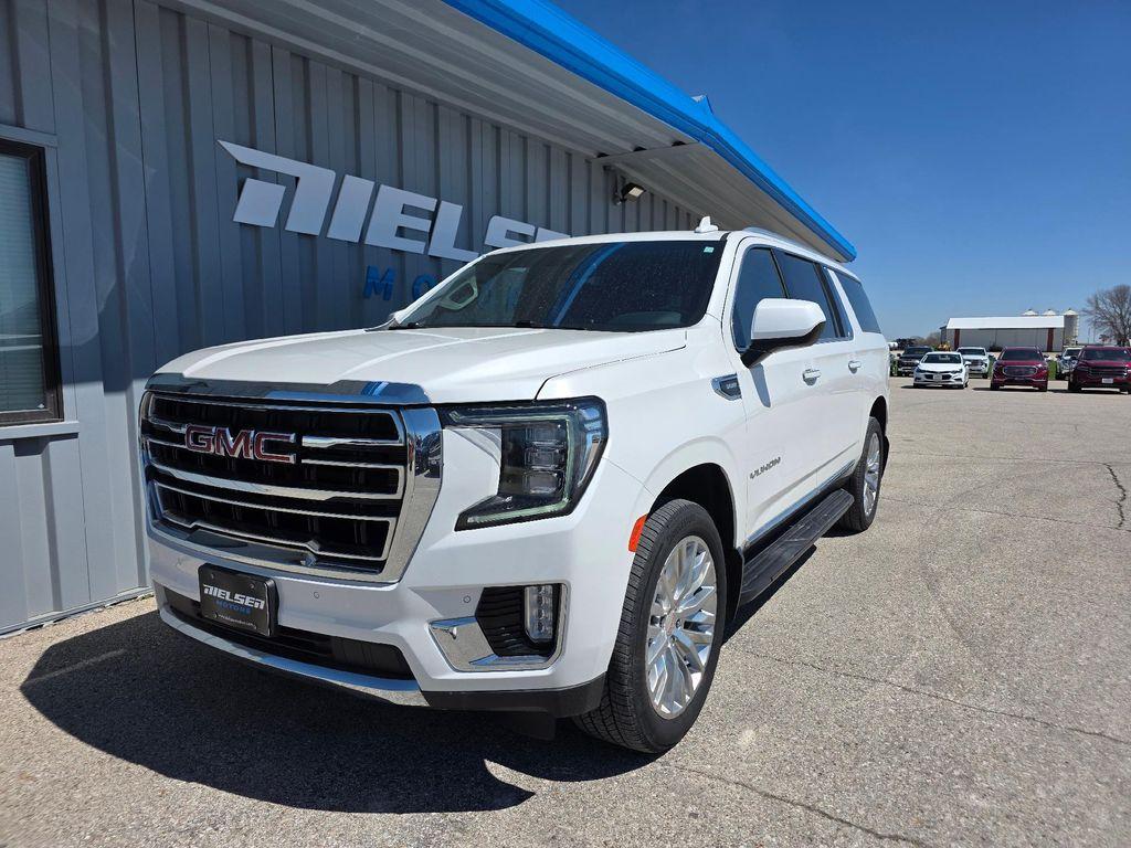 used 2023 GMC Yukon XL car, priced at $49,995