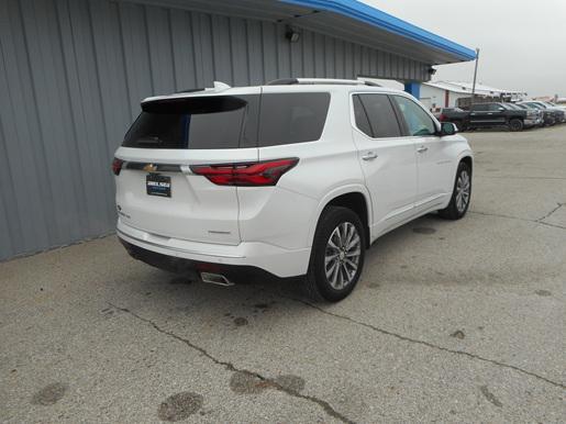 used 2022 Chevrolet Traverse car, priced at $36,995