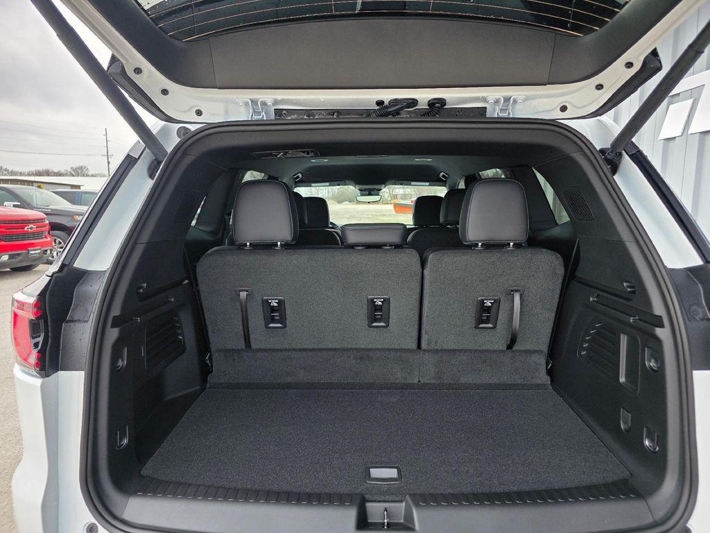 new 2026 GMC Acadia car, priced at $56,595