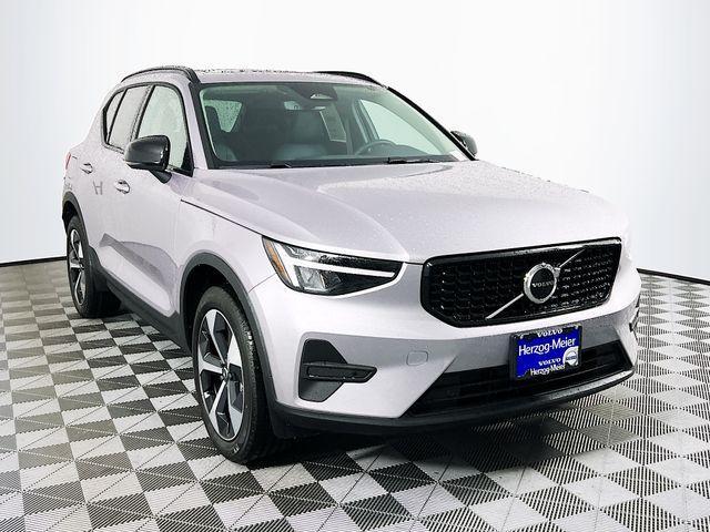 new 2026 Volvo XC40 car, priced at $47,775