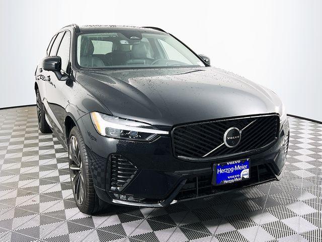 new 2026 Volvo XC60 car, priced at $63,935