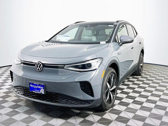 new 2025 Volkswagen ID.4 car, priced at $56,176
