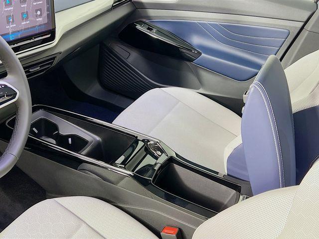 new 2025 Volkswagen ID.4 car, priced at $56,176