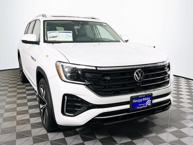 new 2026 Volkswagen Atlas car, priced at $57,804
