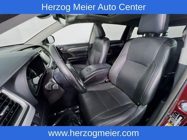 used 2018 Toyota Highlander car, priced at $21,988
