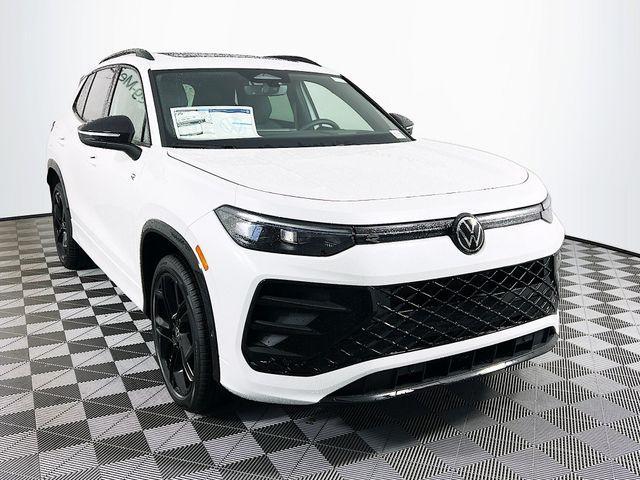 new 2025 Volkswagen Tiguan car, priced at $40,276