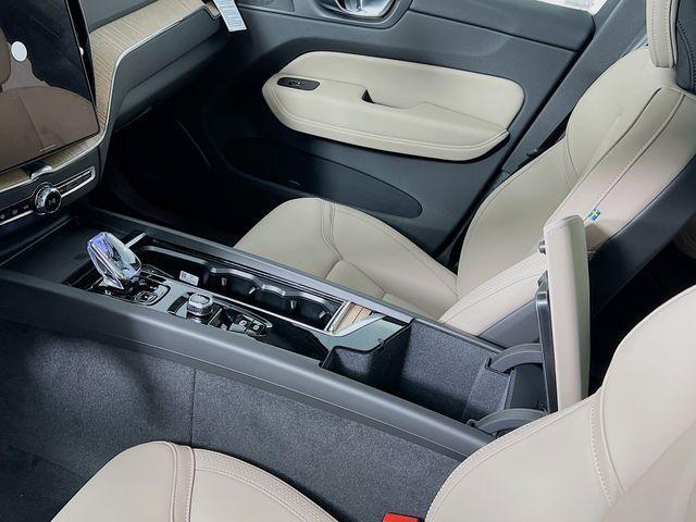 new 2026 Volvo XC60 car, priced at $58,105