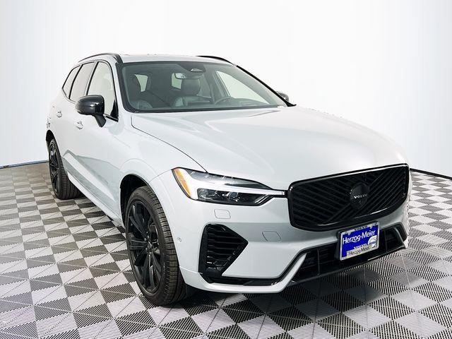 new 2026 Volvo XC60 Plug-In Hybrid car, priced at $76,320