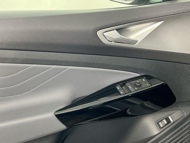new 2025 Volkswagen ID.4 car, priced at $56,581