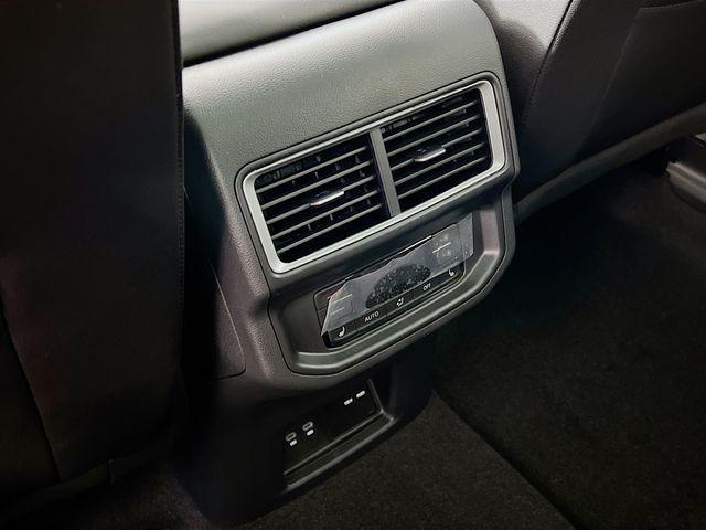 new 2026 Volkswagen Atlas car, priced at $57,804