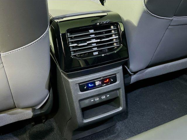 new 2025 Volkswagen ID.4 car, priced at $59,781