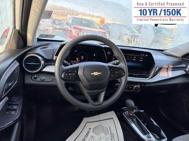 used 2025 Chevrolet Trax car, priced at $20,593