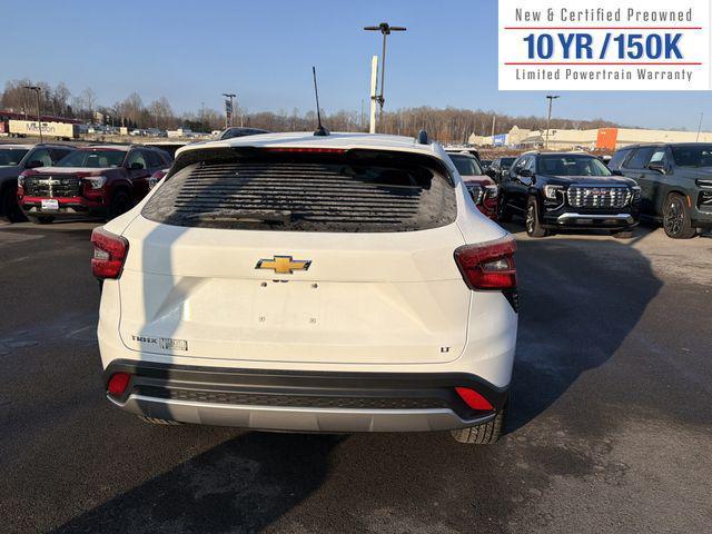 used 2025 Chevrolet Trax car, priced at $20,593