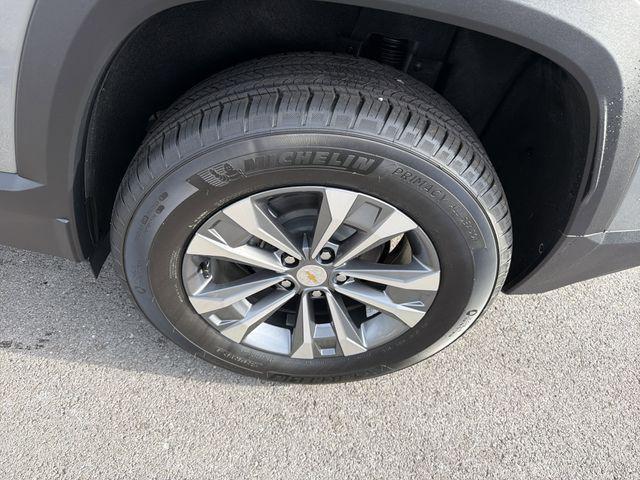 new 2026 Chevrolet Equinox car, priced at $31,614