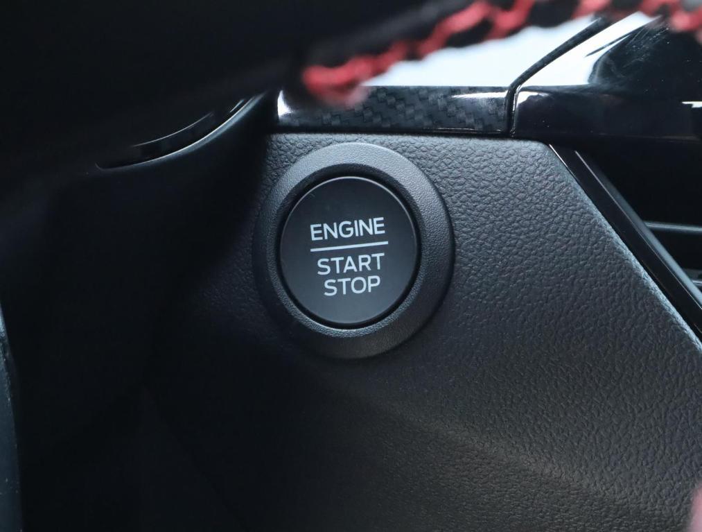 used 2025 Ford Escape car, priced at $31,995