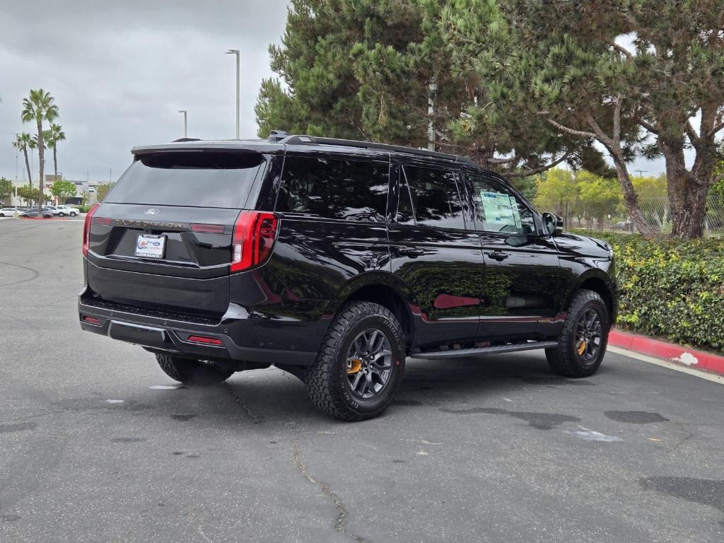 new 2025 Ford Expedition car, priced at $80,872