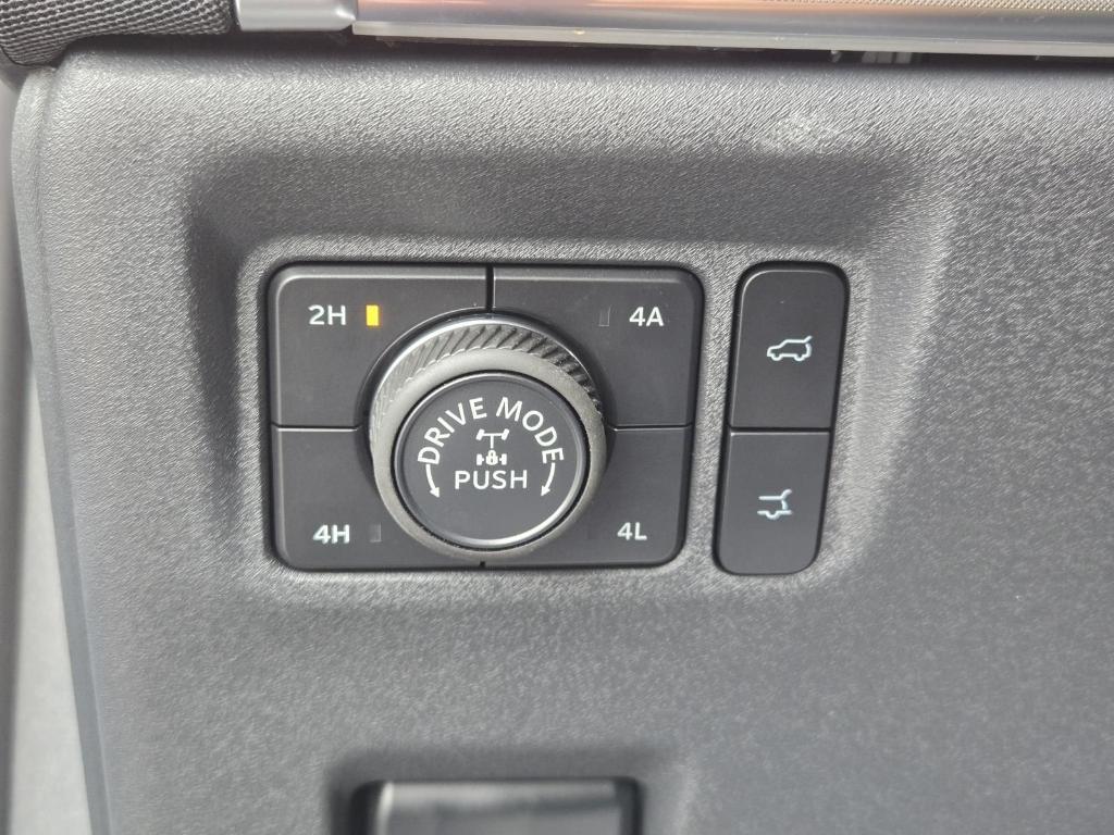 new 2025 Ford Expedition car, priced at $80,872