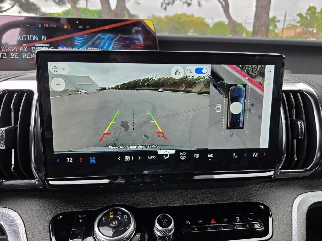 new 2025 Ford Expedition car, priced at $80,872