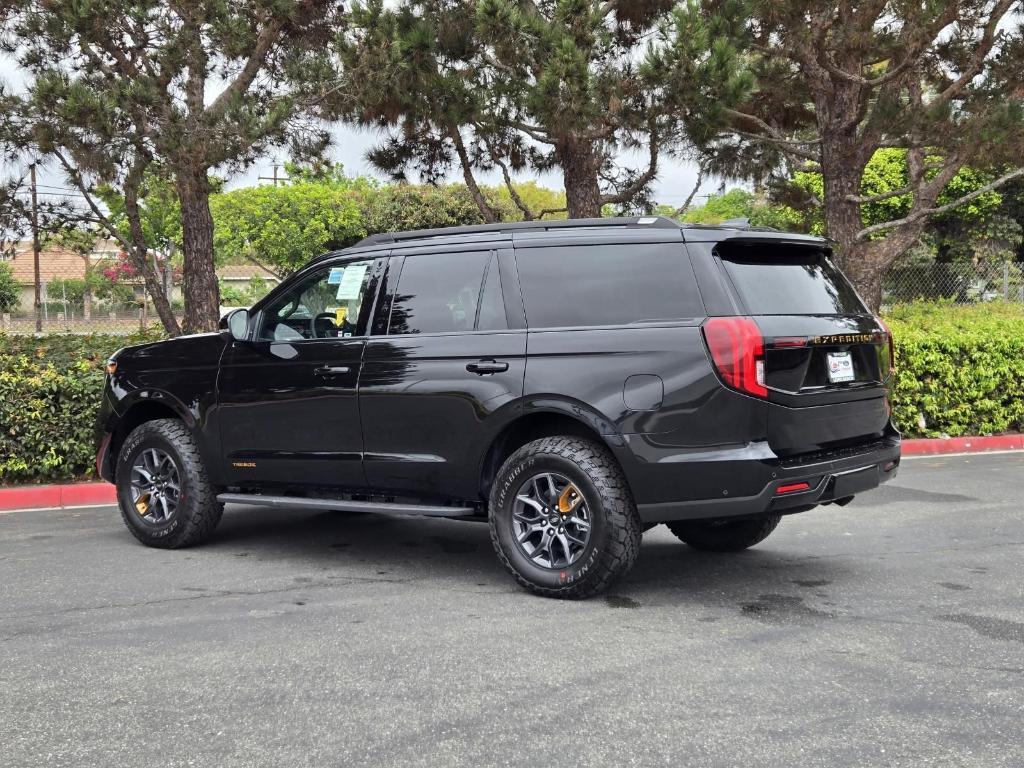 new 2025 Ford Expedition car, priced at $80,872