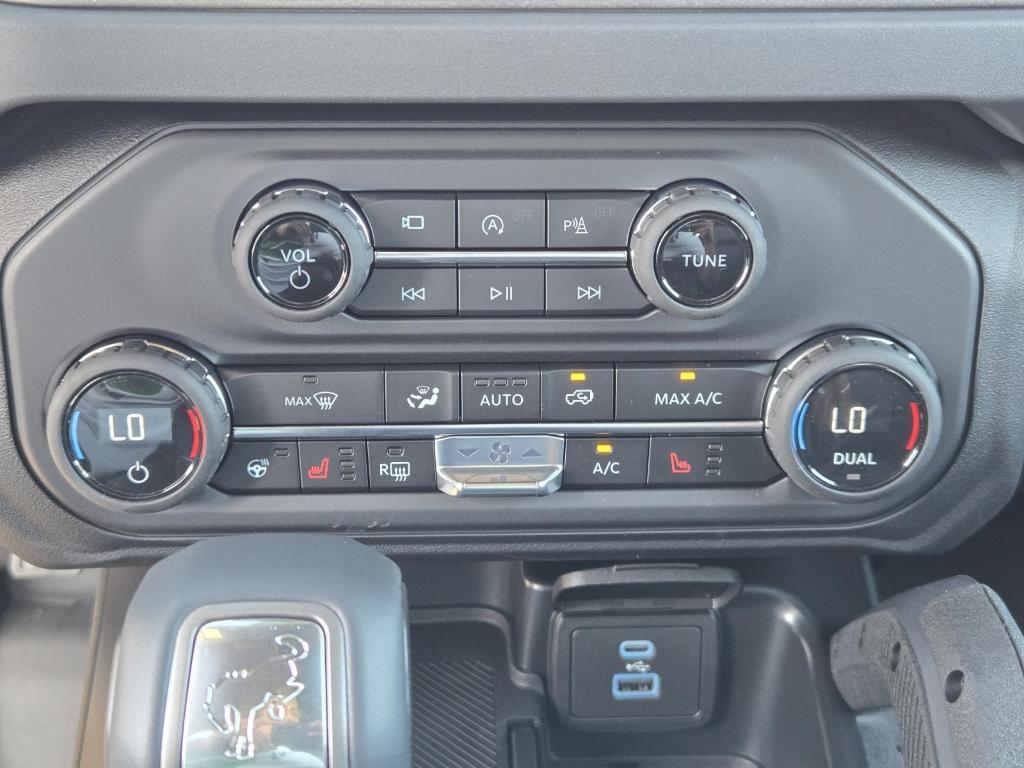 new 2025 Ford Bronco car, priced at $64,583