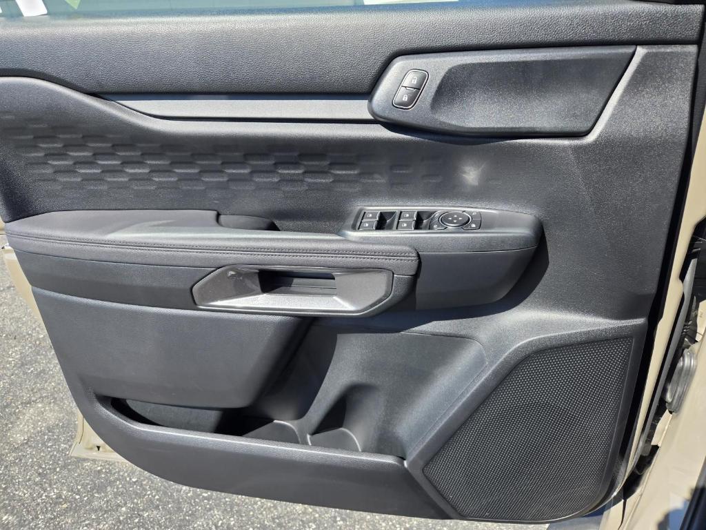 new 2025 Ford Ranger car, priced at $40,223