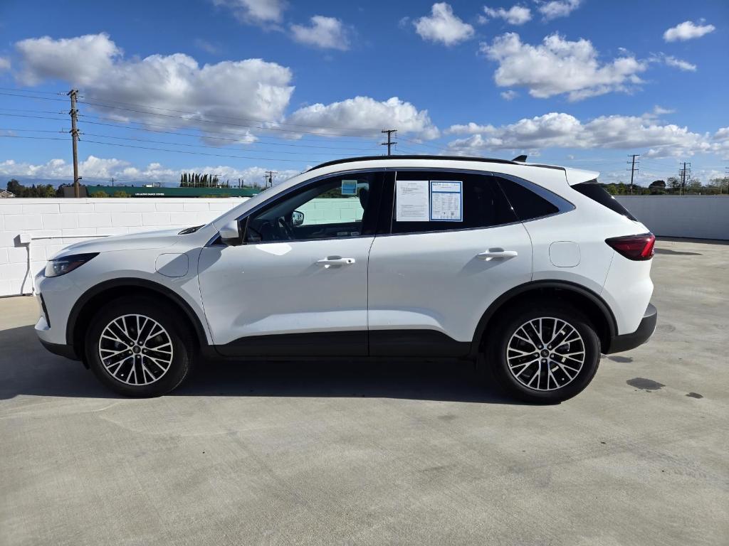 used 2025 Ford Escape car, priced at $31,900