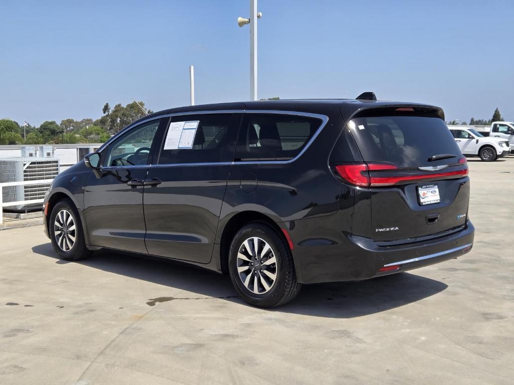 used 2023 Chrysler Pacifica Hybrid car, priced at $24,662