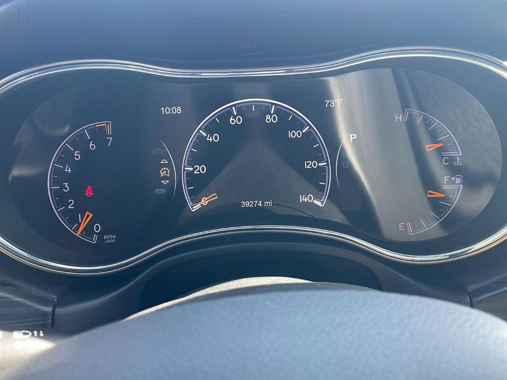 used 2021 Jeep Grand Cherokee car, priced at $25,900