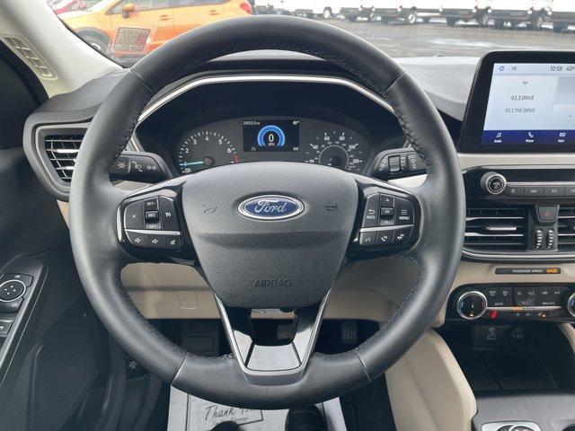 used 2022 Ford Escape car, priced at $20,867